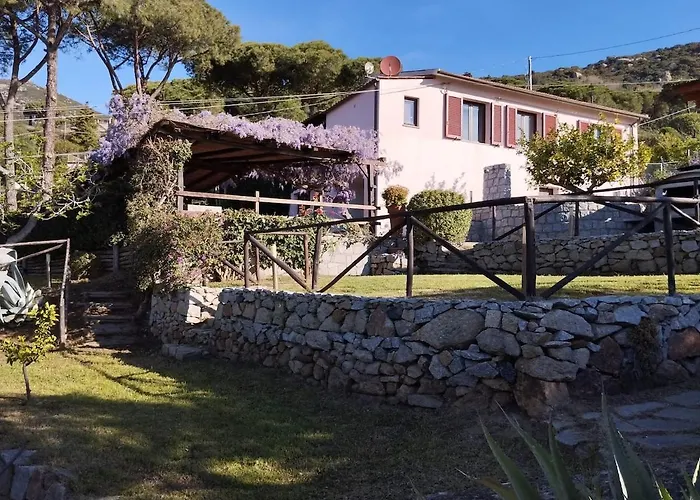 Sea View With Large Garden Villa