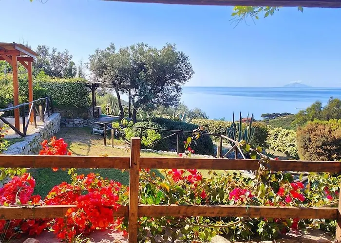 Sea View With Large Garden CAMPO NELL'ELBA