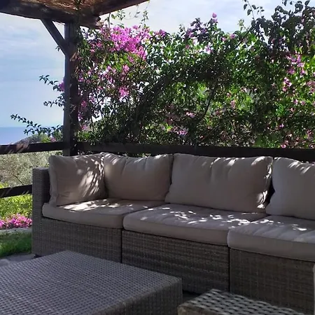 Villa Sea View With Large Garden *