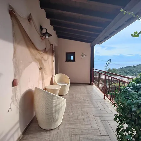 Sea View With Large Garden *