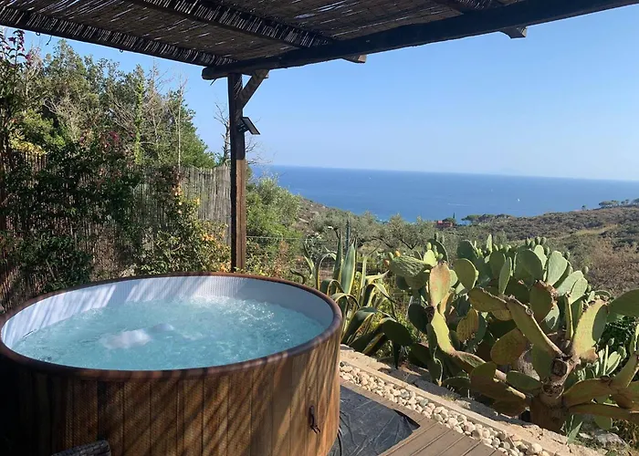 Sea View With Large Garden كامبو نيل إلبا