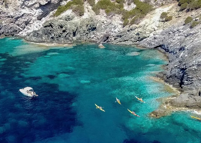 Sea View With Large Garden فيلة كامبو نيل إلبا