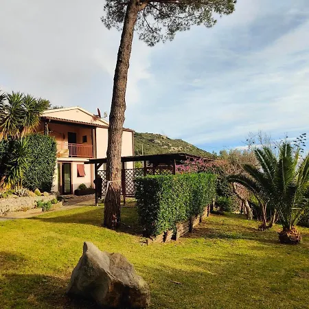 Sea View With Large Garden Villa