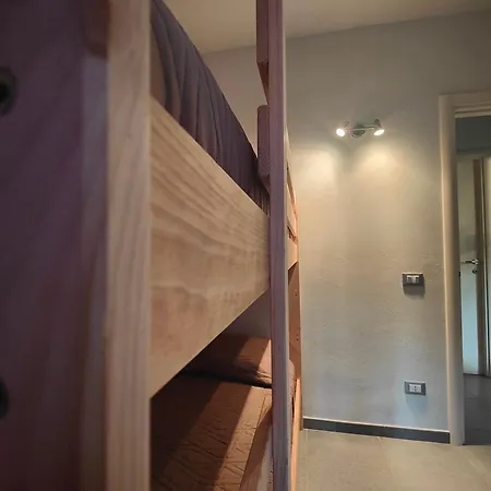 Sea View With Large Garden * 坎普内尔巴