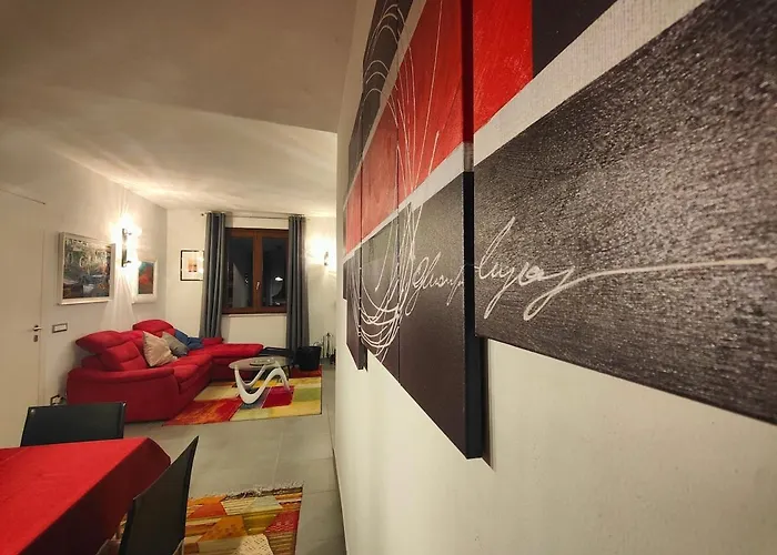 Sea View With Large Garden 别墅